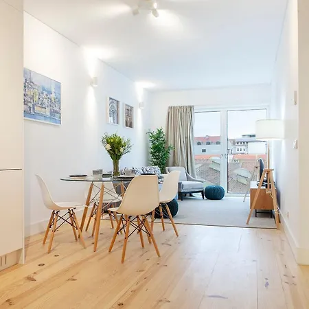 Modern One Bedroom Flat With Kitchen By Lovelystay * Lizbona