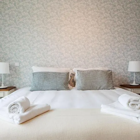 Santos Design Flat By Lovelystay * Lisbona